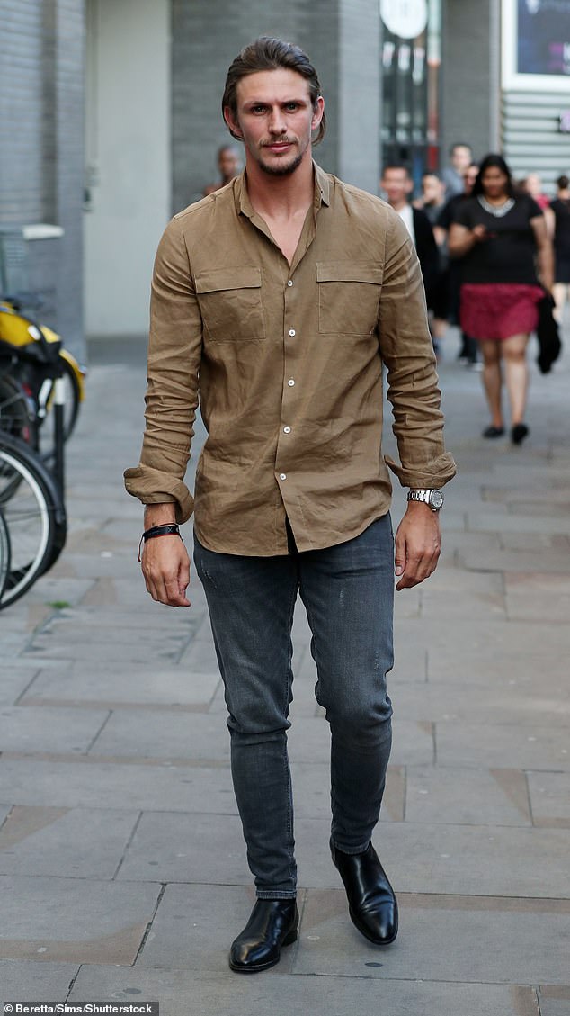 Jake Hall confessed his 'amazing' daughter was the only reason he was ...