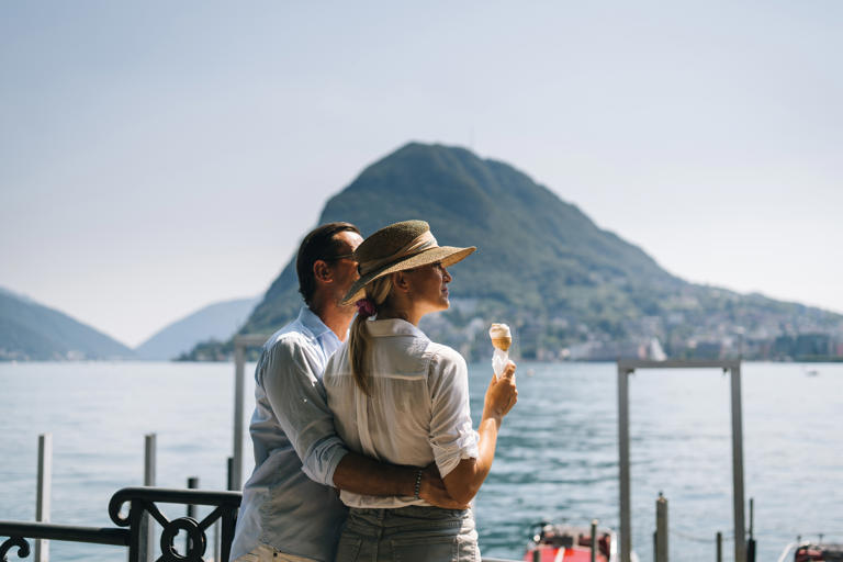 Travel rewards comparison: Capital One Venture X vs. Amex Platinum