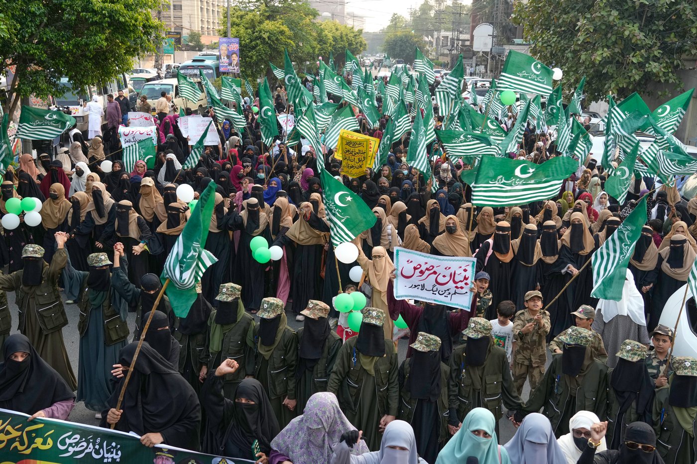 Pakistan warns of strong response to any attack on anniversary of clash ...