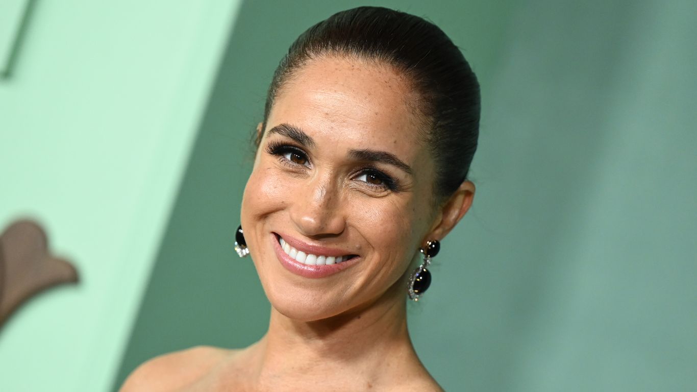 Archive et photo récente, Meghan Markle célèbre les 7 ans de son fils ...