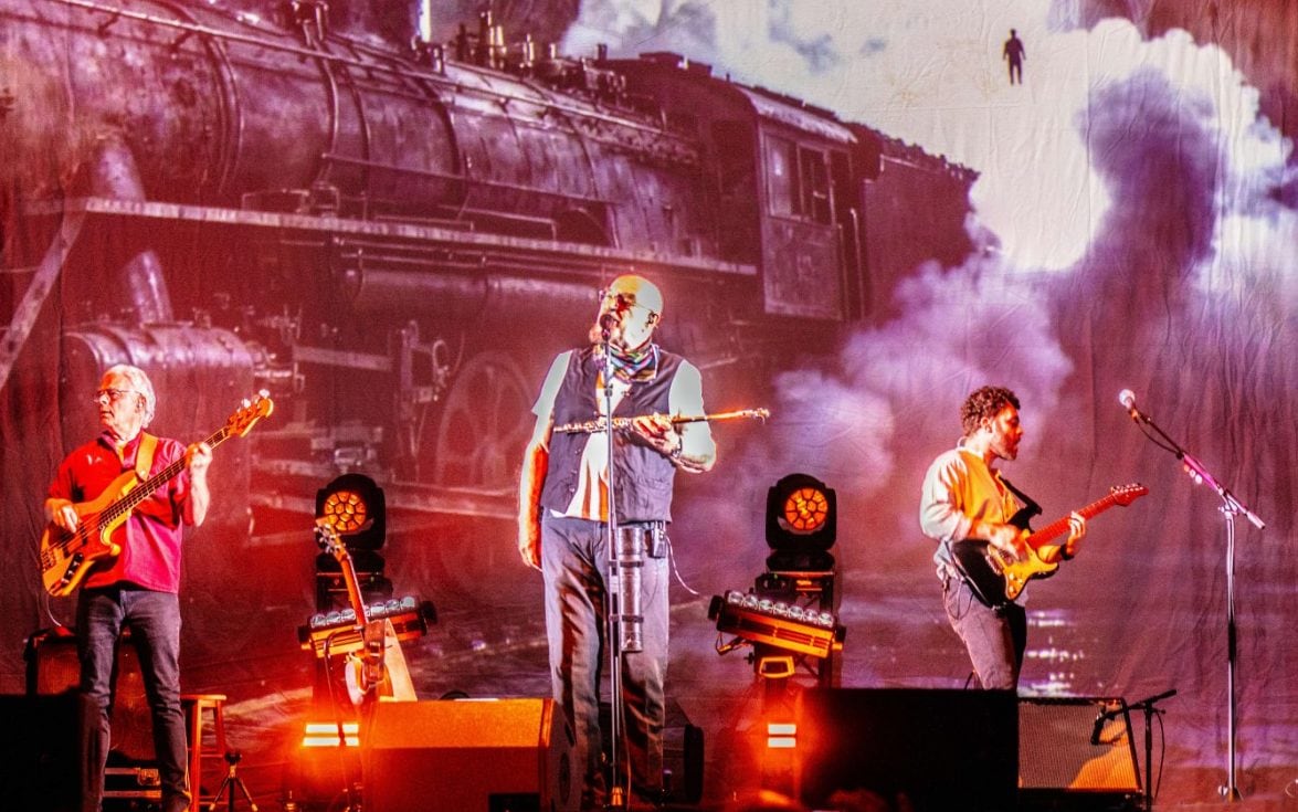Jethro Tull perform their Curiosity tour
