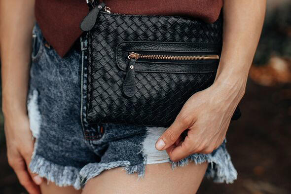 Handbags are 'safe' in crowded places with 'genius' hair clip 'lock'