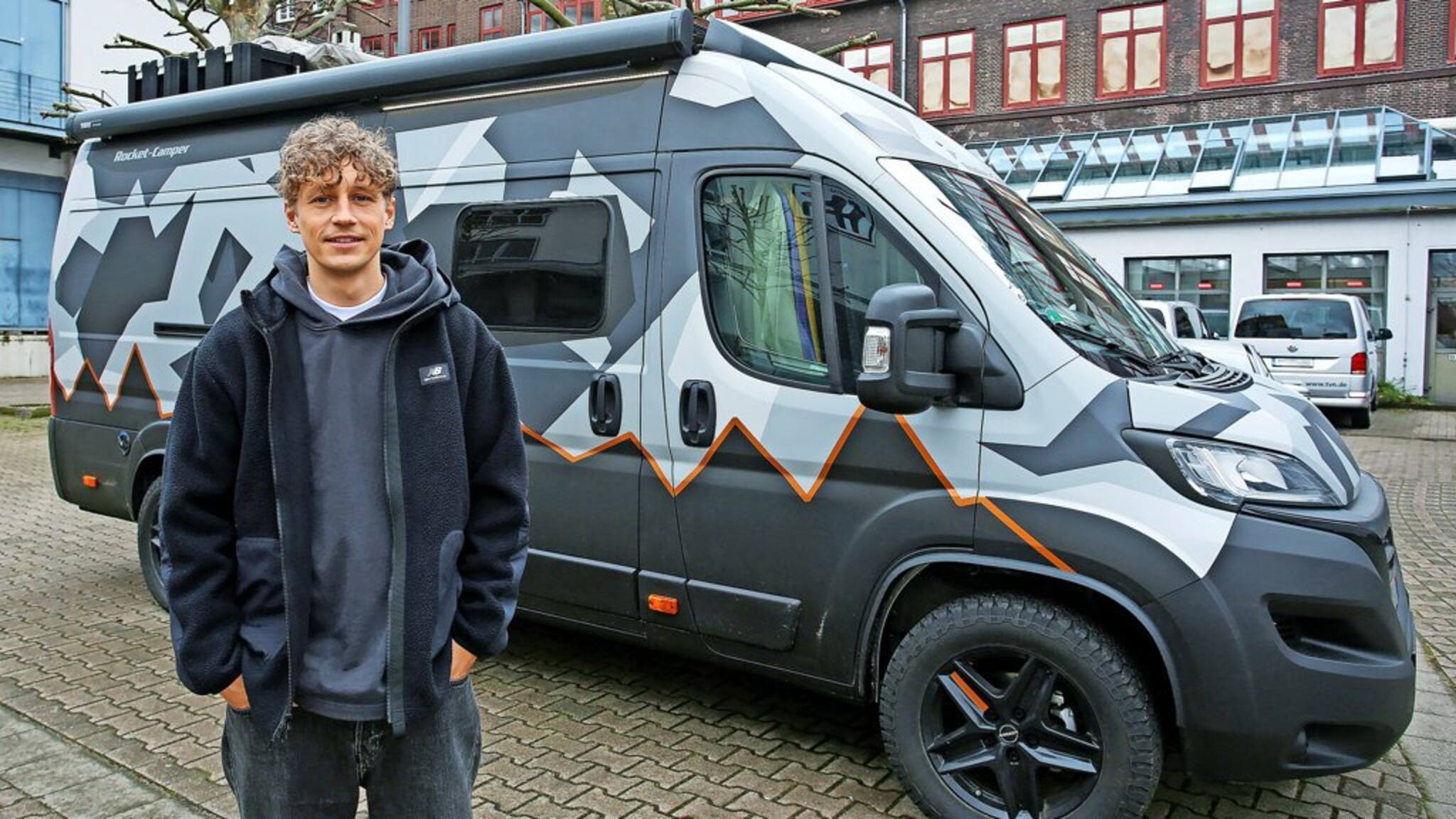 „Sie waren unglaublich nervös“: Warum Tim Bendzko seine Eltern trotzdem ...