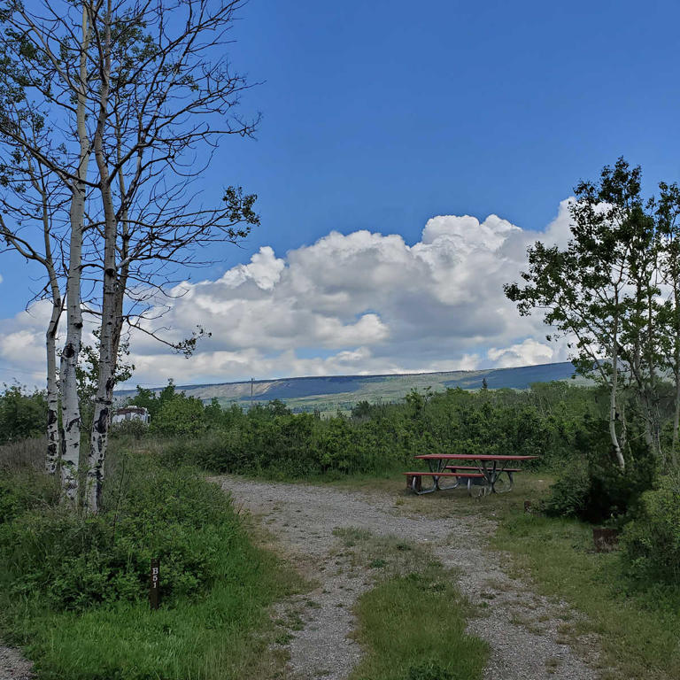 St. Mary Campground: Easy Access For St. Mary Lake & Giong-To-The-Sun Road