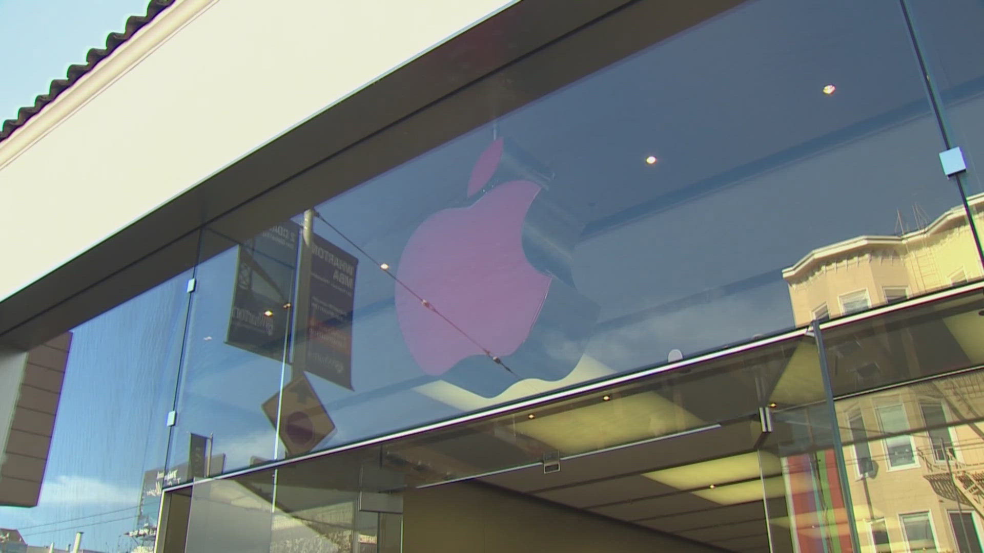 Apple to pay $250 million in class-action settlement