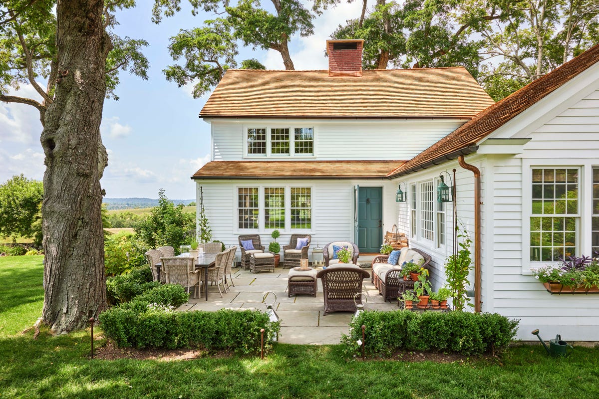 scott-francis-connecticut-home-back-patio.jpg