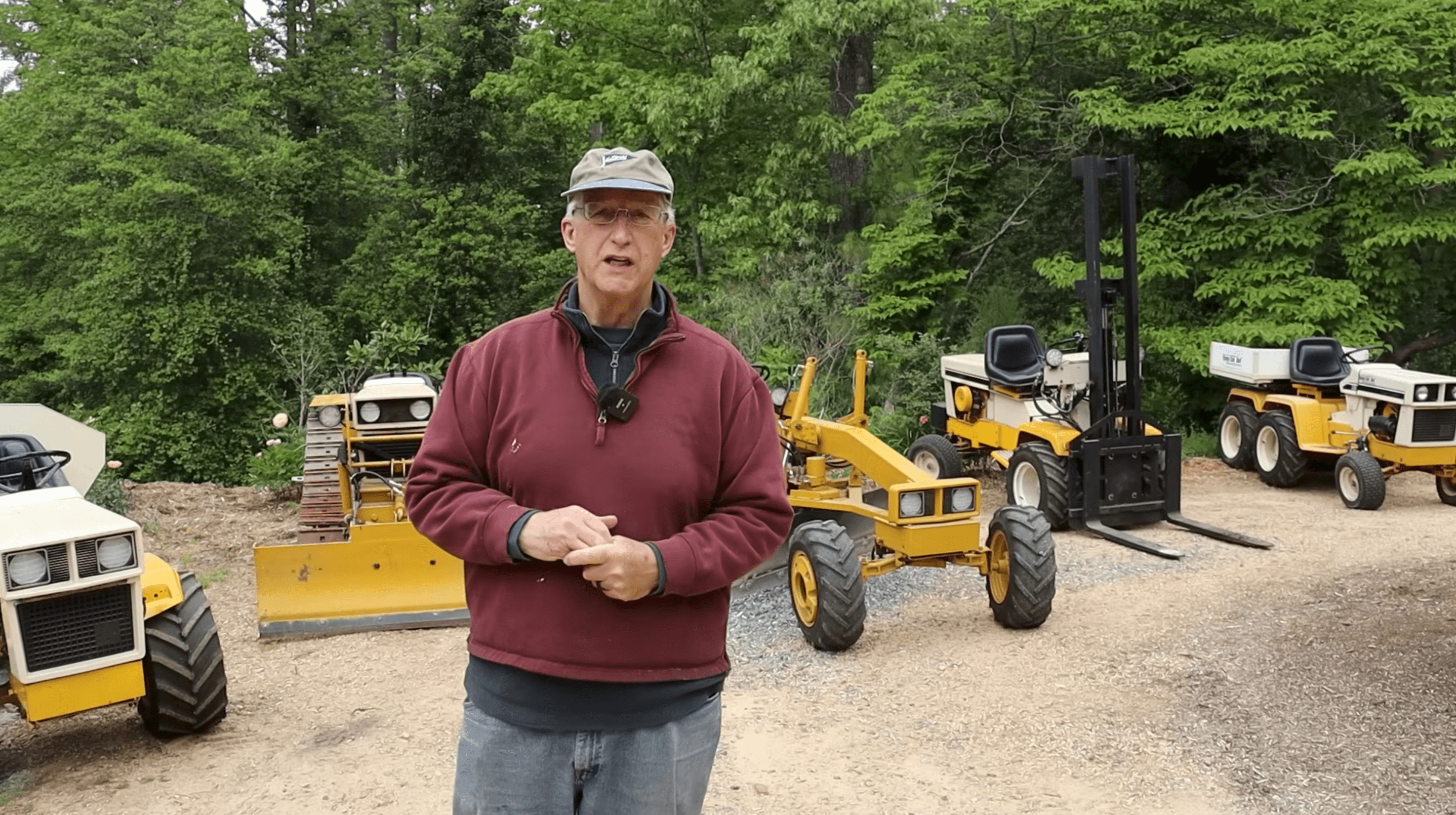 DIY guy builds ultimate chore fleet with mini bulldozer, road grader ...