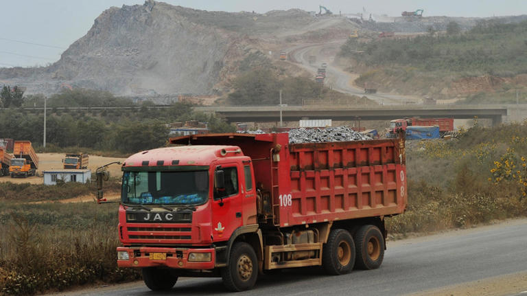 Canada may cap low-tariff imports of Chinese cars