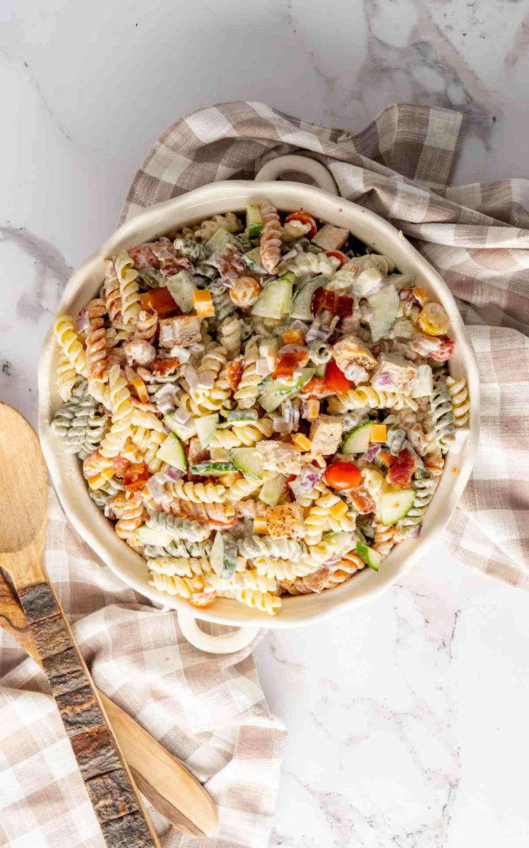 Chicken bacon ranch pasta salad