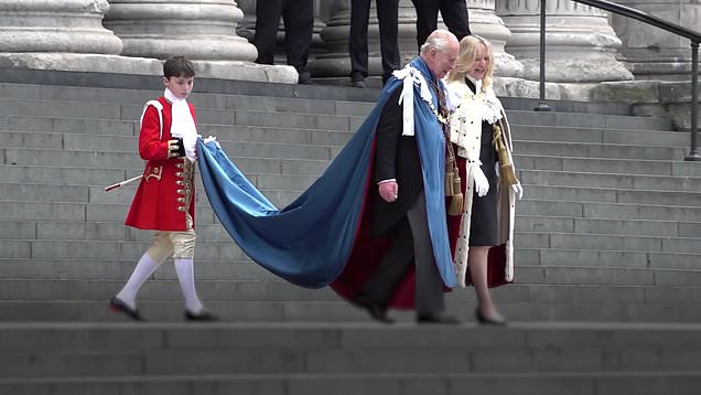 King attends service for Order of St Michael and St George
