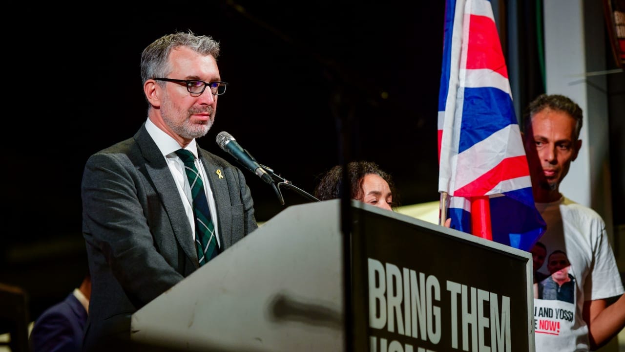 British ambassador to Israel outlines UK's plan to protect country's Jews
