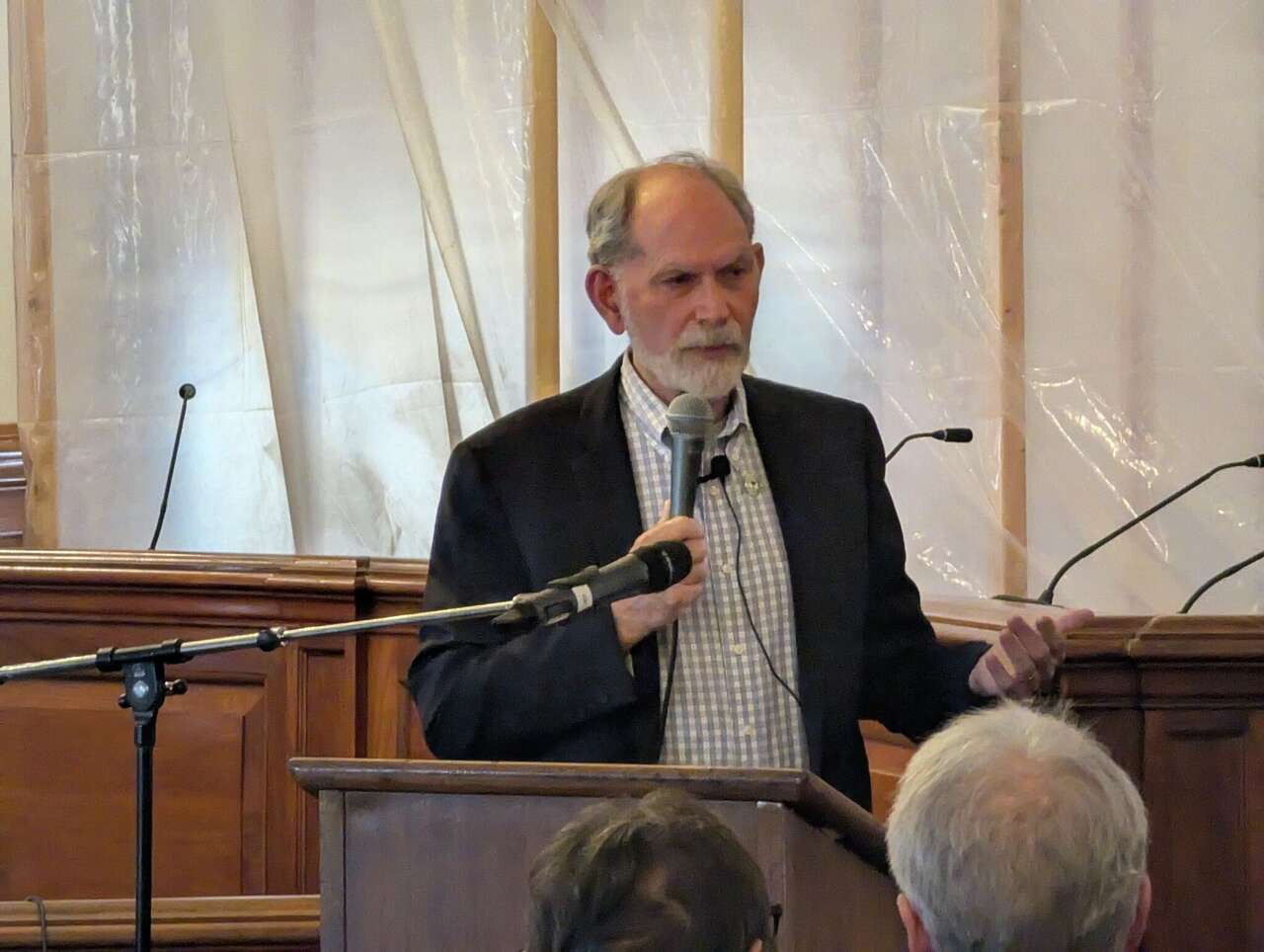 Stratford mayor’s $80K welcome manager plan draws pushback as tax hike ...