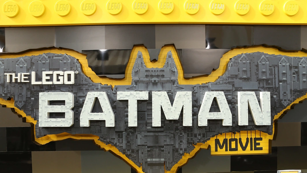 LEGO Batman launch trailer blends nostalgia with expansive gameplay