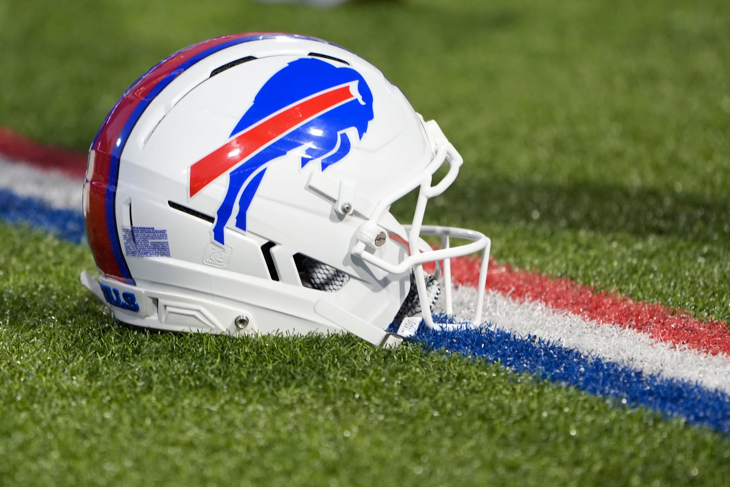 Buffalo Bills work out 2x Super Bowl winner