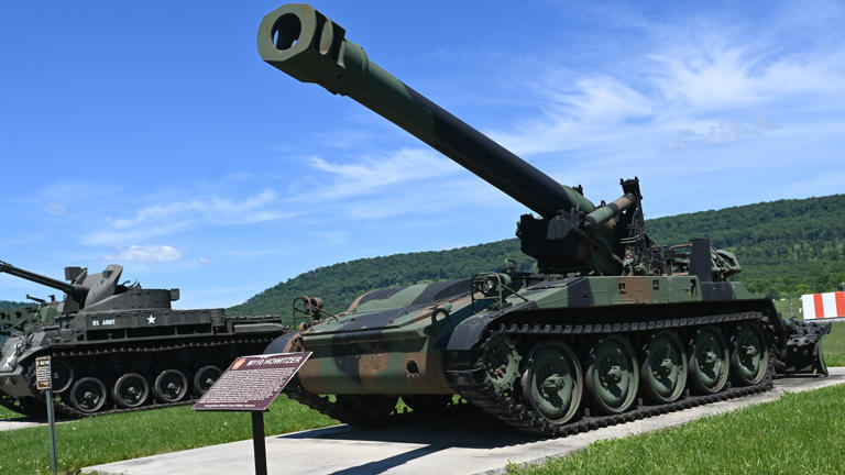 Ukraine is getting a new—but very old—artillery gun