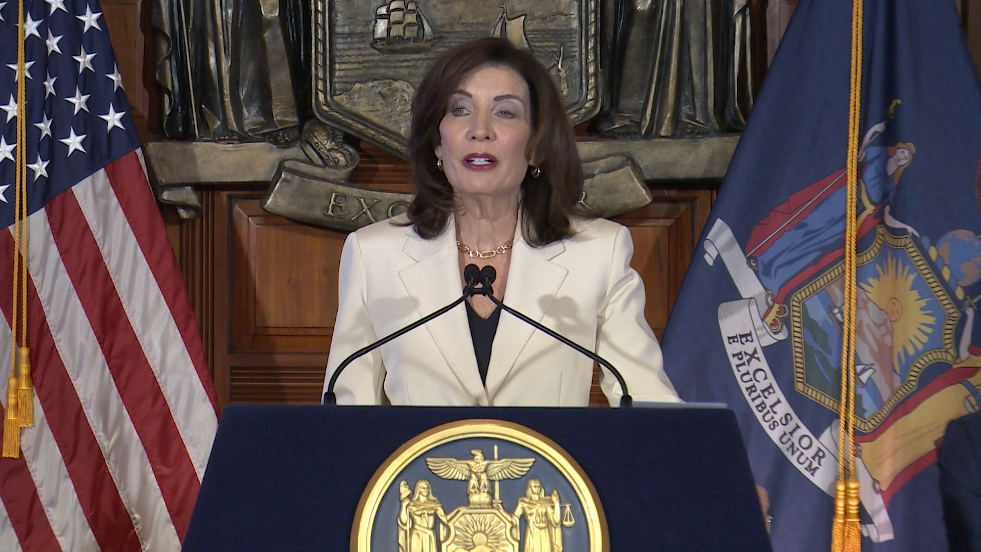 NY Gov. Kathy Hochul announces state budget deal, but local assembly ...