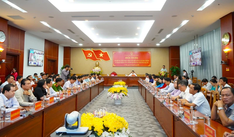 Chính quyền 2 cấp vận hành ở Cà Mau ra sao sau 1 năm?