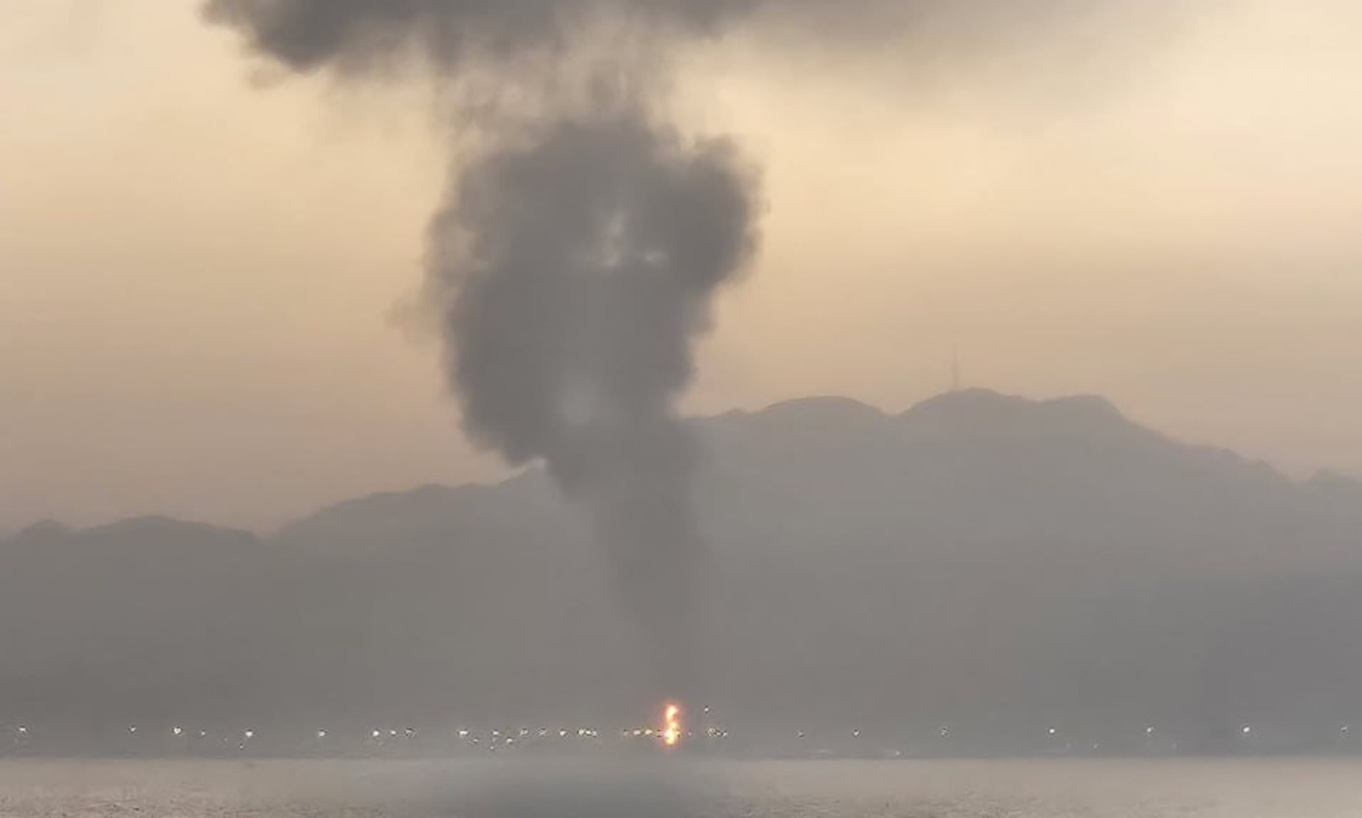 Trump unleashes midnight strikes on crucial Iran oil port