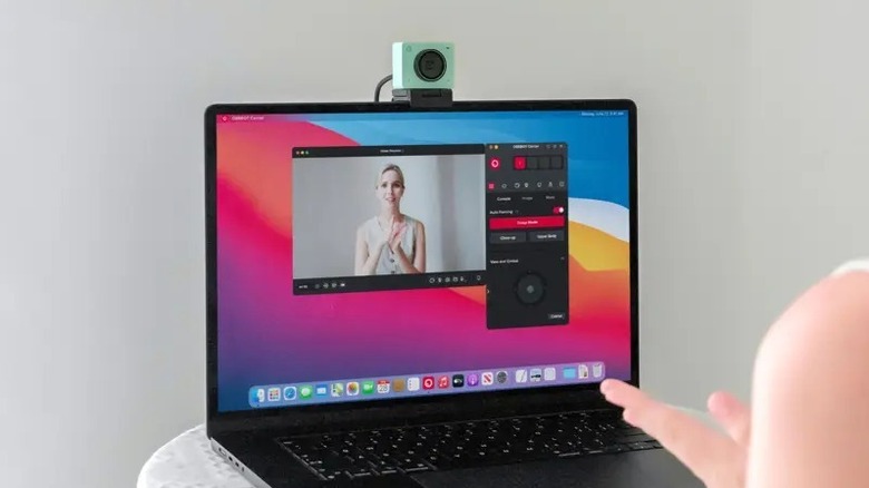 5 mini gadgets with USB-C that are pretty useful