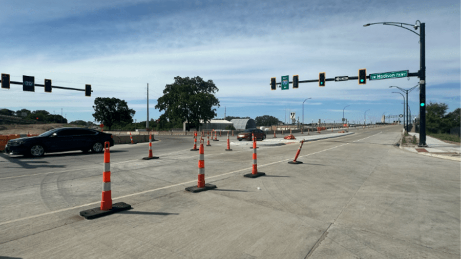 Topeka Boulevard bridge partially reopens after months of work