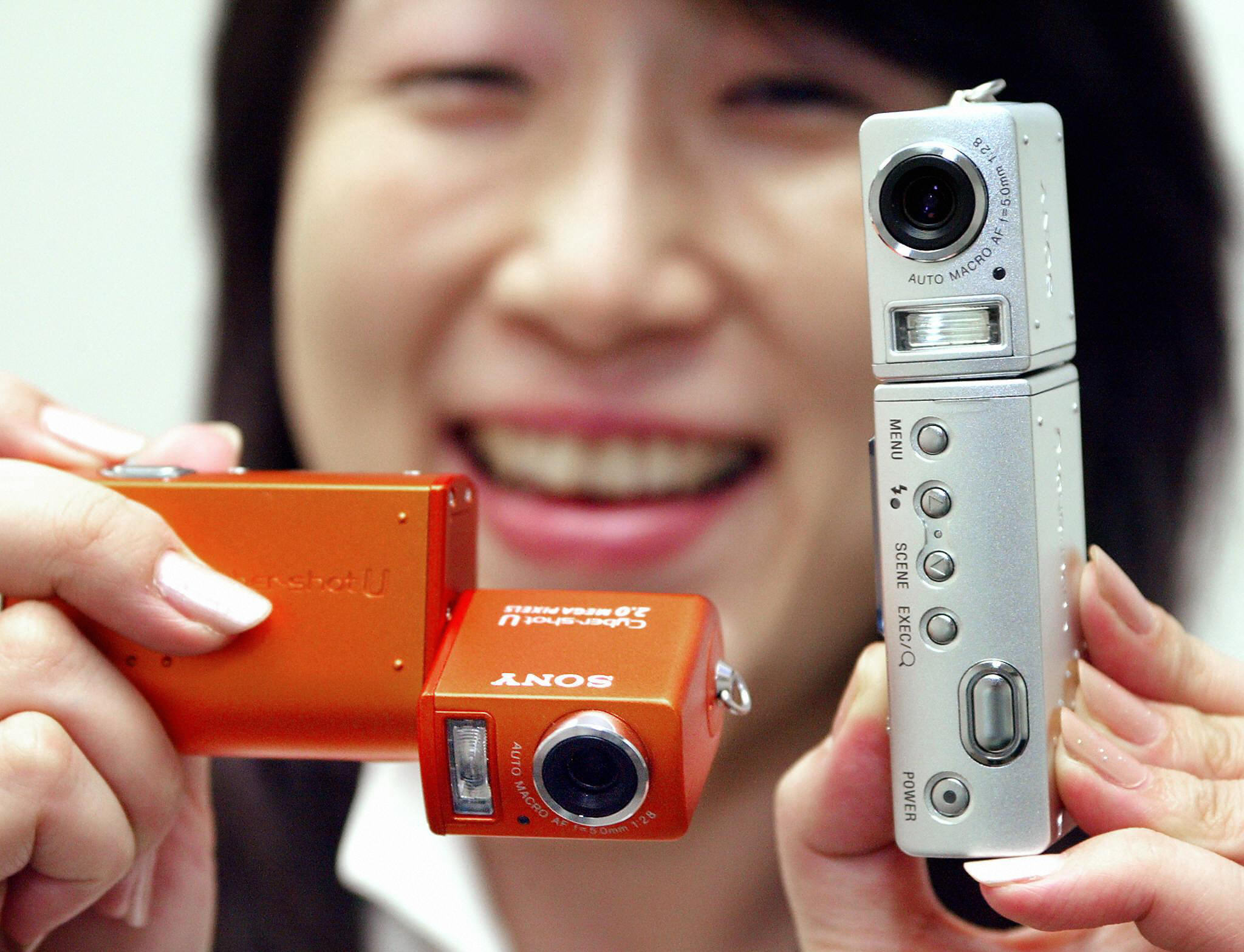 I'm a modern Sony photographer, but I'm fascinated by these odd Sony ...