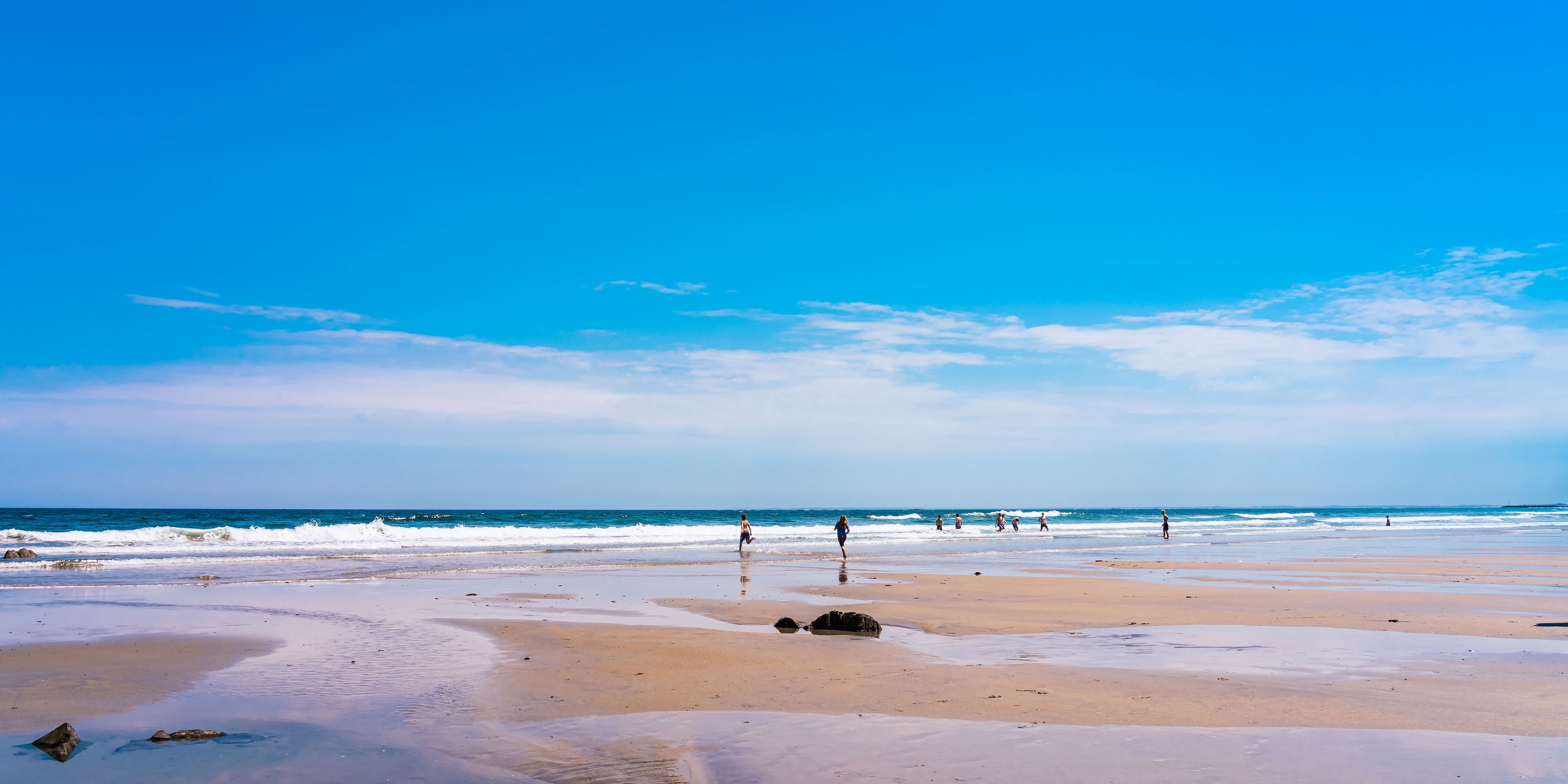 Atlantic Ocean beach in Hampton Beach. In 2011, it was named one of the four