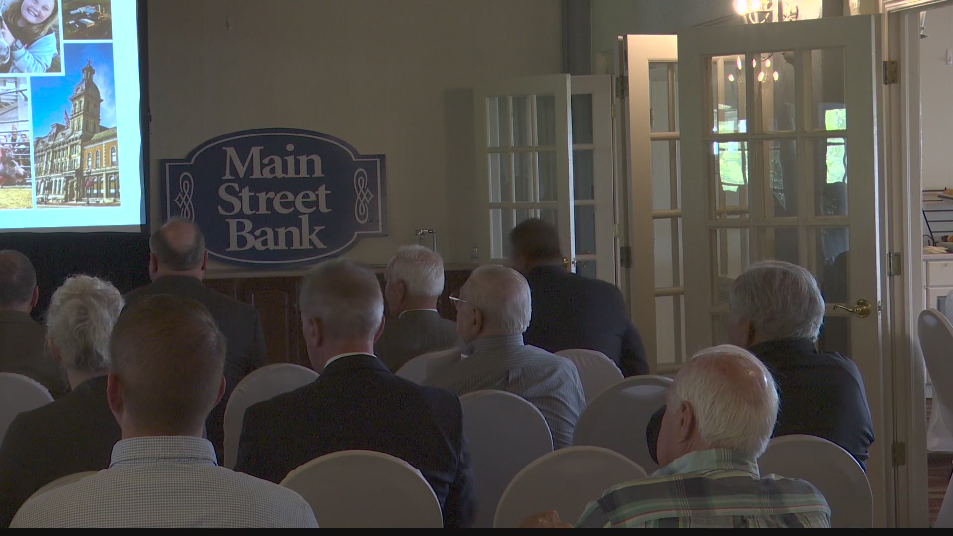 Main Street Bank looks toward further expansion at annual shareholders ...