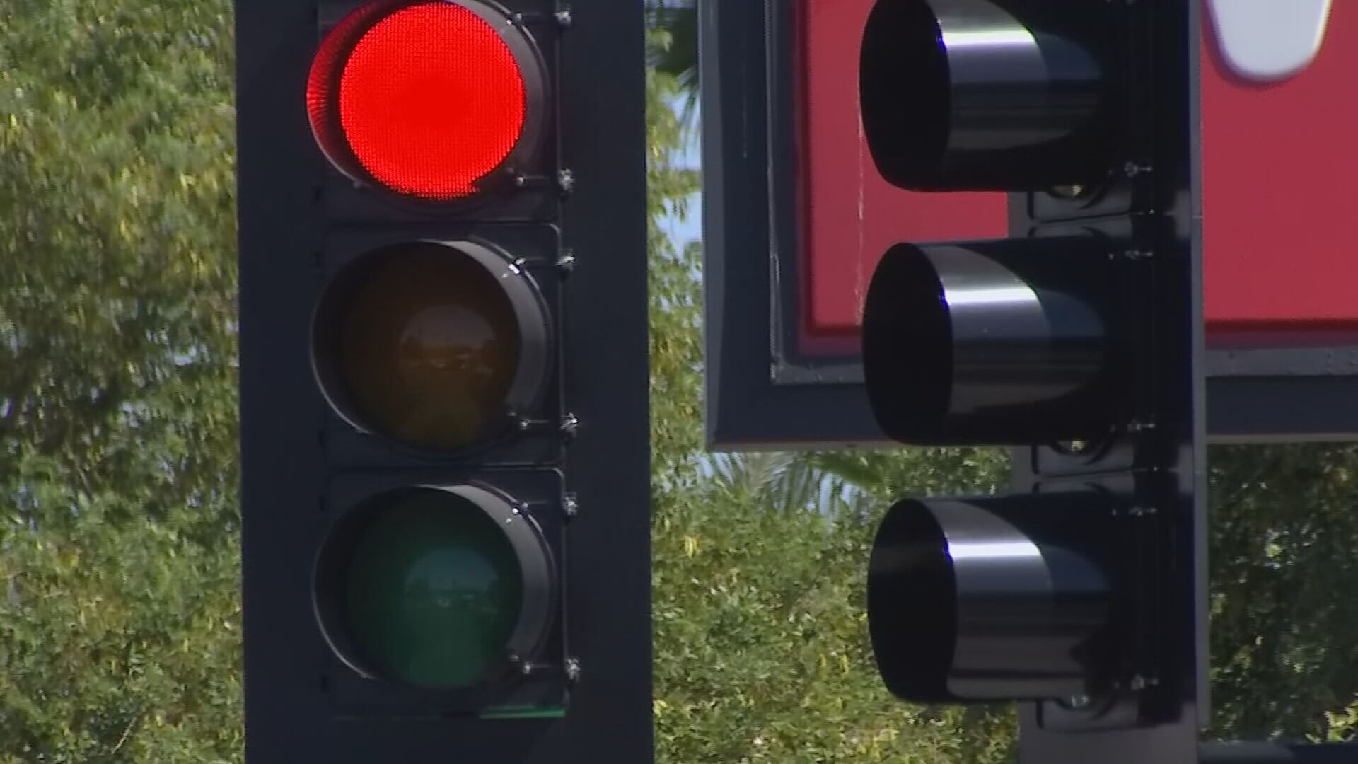 Richmond expands red-light camera program