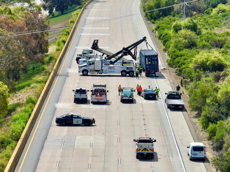 Overturned semi-truck snarls traffic on I-5 near Mission Bay