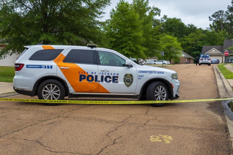 Man found dead with gunshot wounds in Jackson backyard