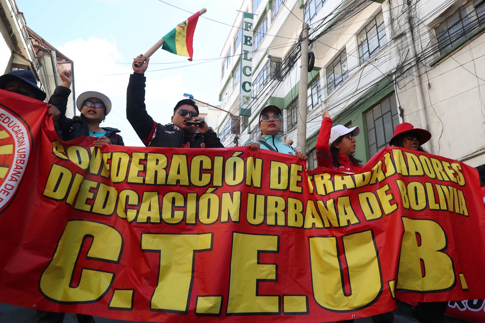 Sindicatos exigen la liberación de detenidos en protestas contra el ...