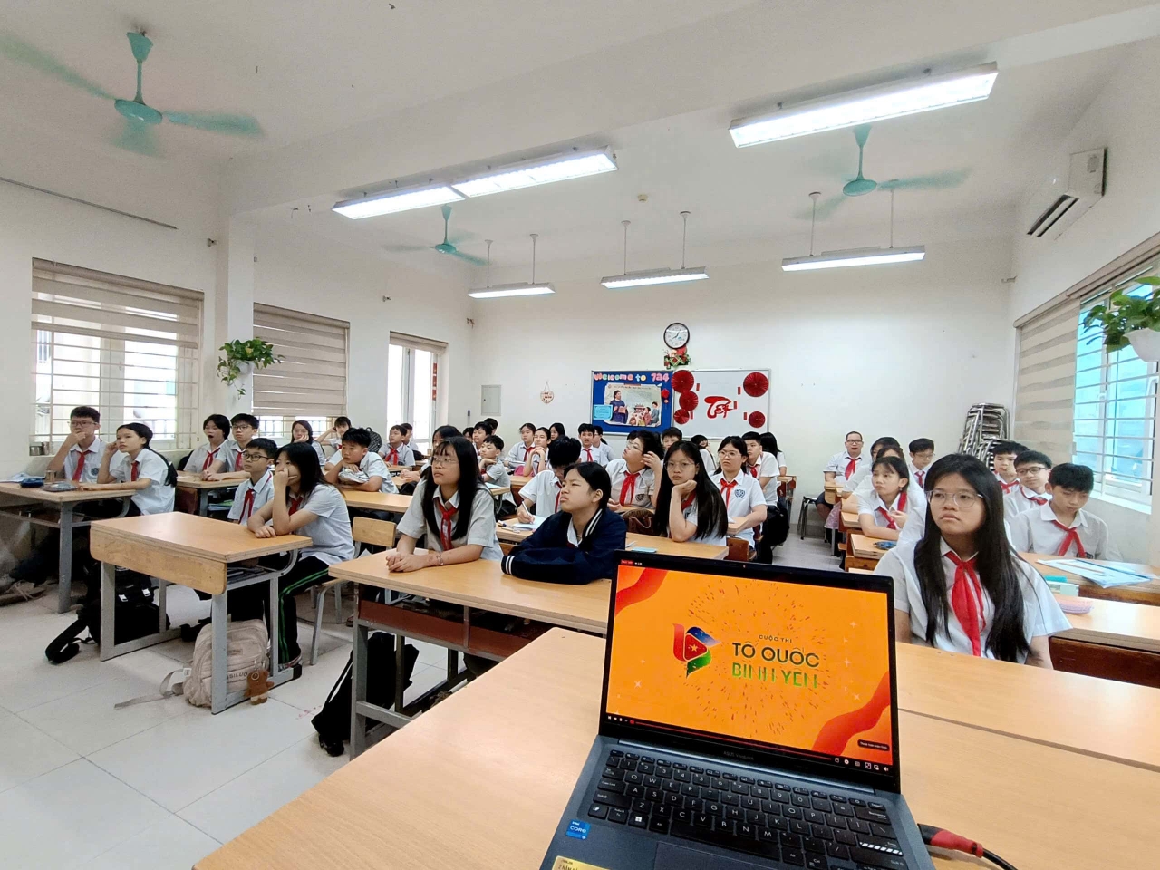 Học tập suốt đời: Yêu cầu sống còn trong kỷ nguyên số
