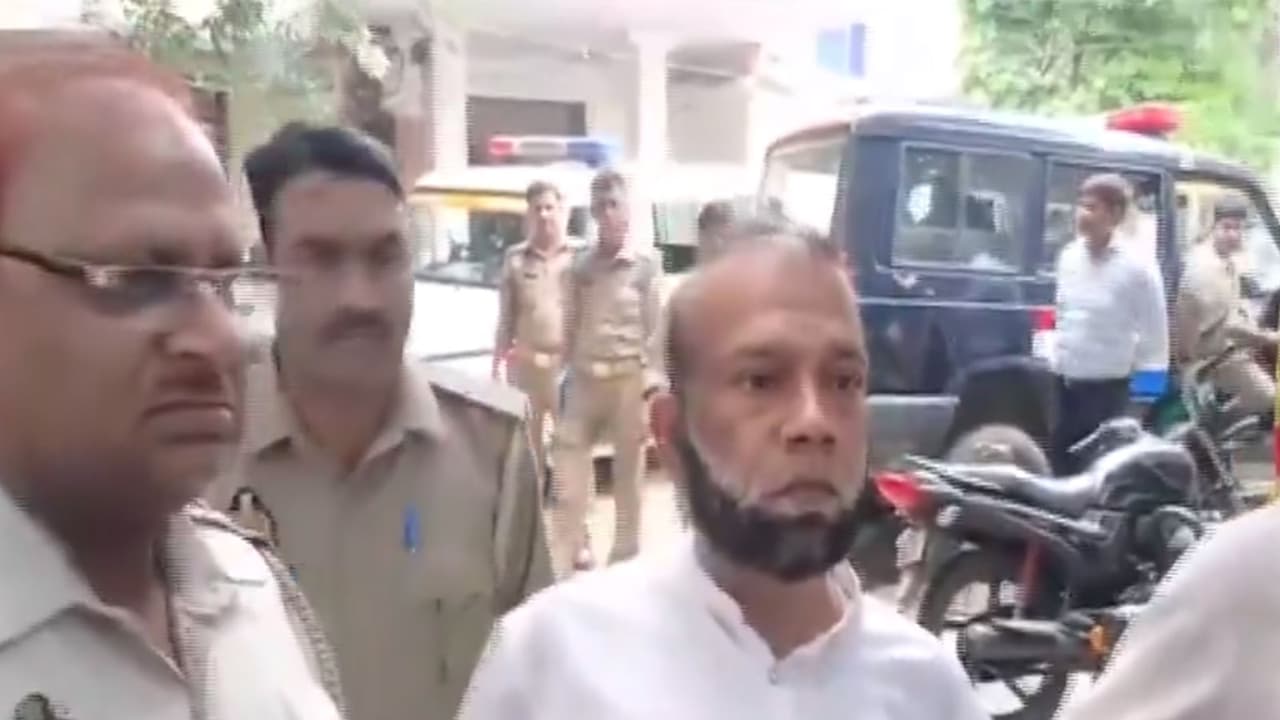 Kanpur police bust Rs 146 crore fraud racket; mastermind arrested