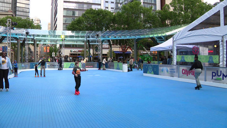 'Skate the Square': Roller skating rink opens in Pittsburgh's Market Square