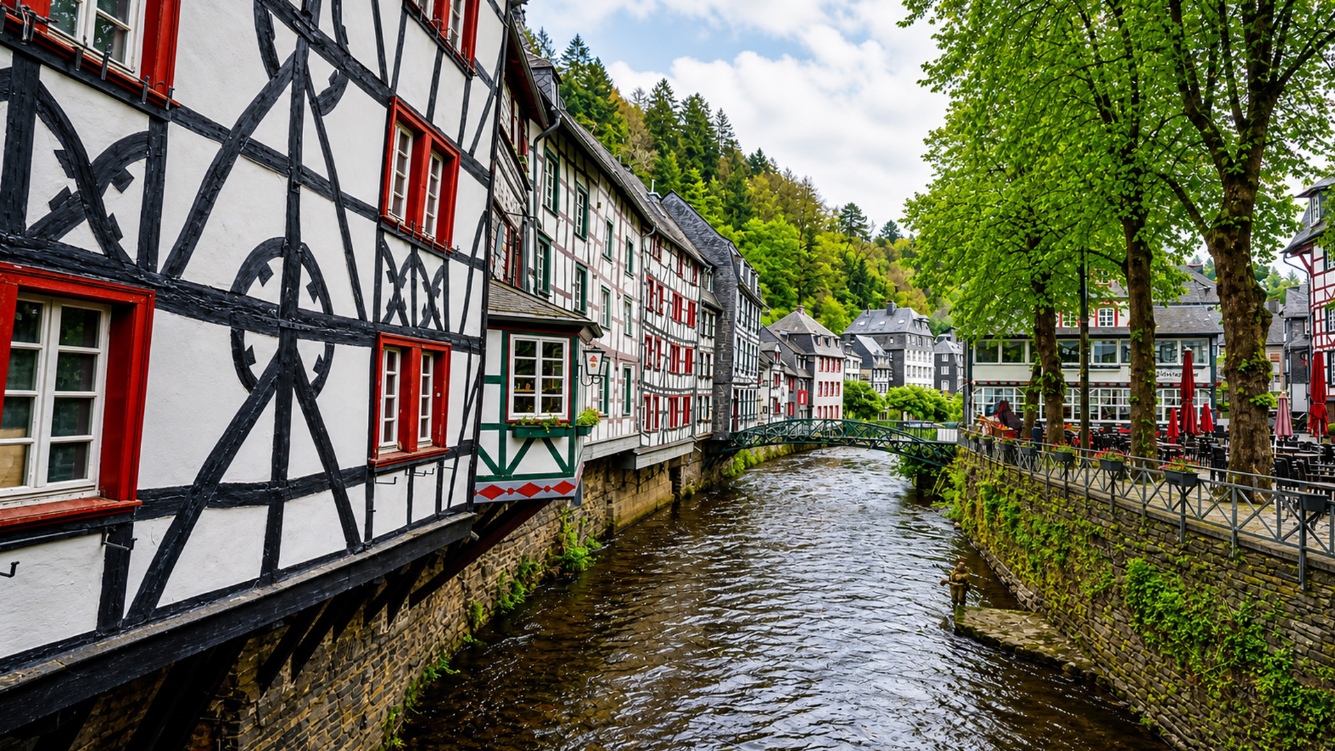 Temukan pesona pagi Monschau, Jerman (4K)