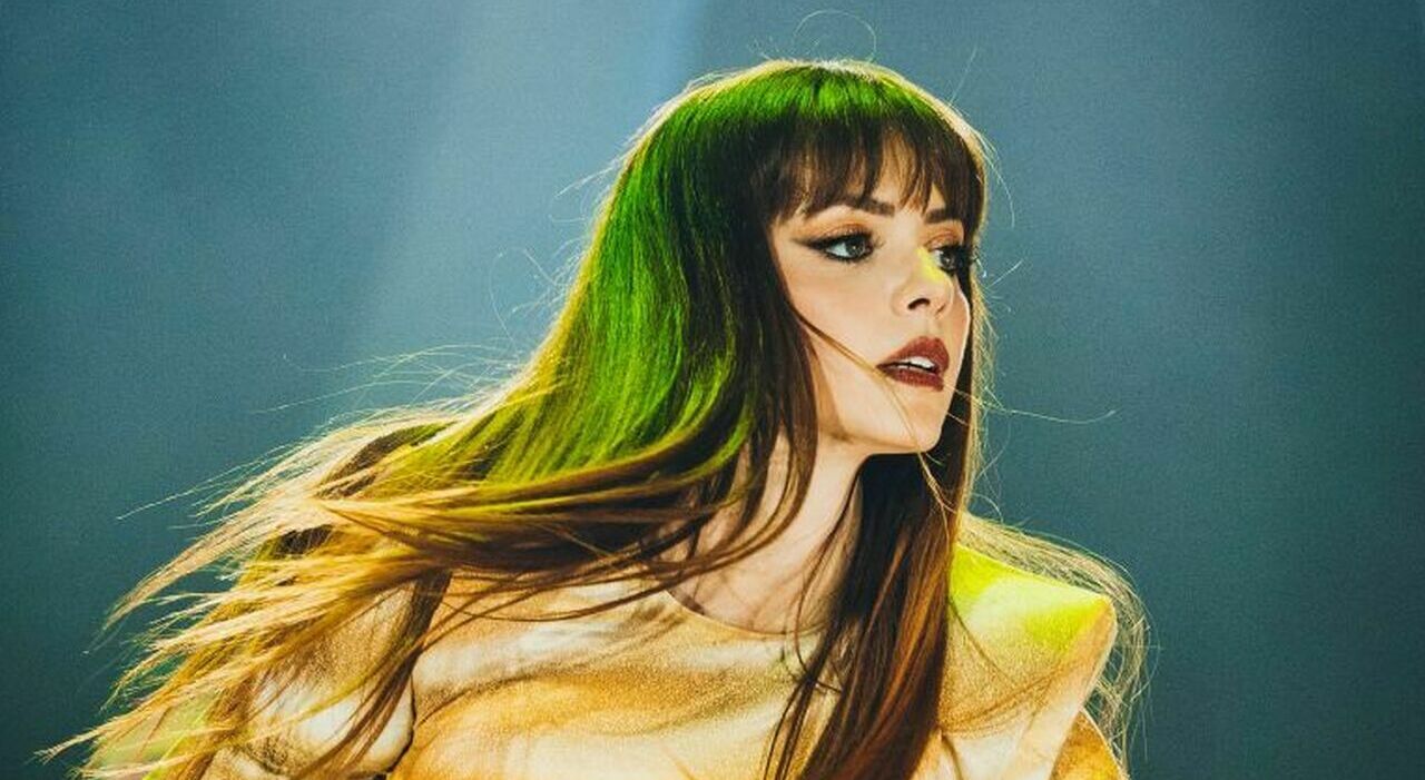 Annalisa all'Unipol Dome: pop e fuoco per uno show immersivo