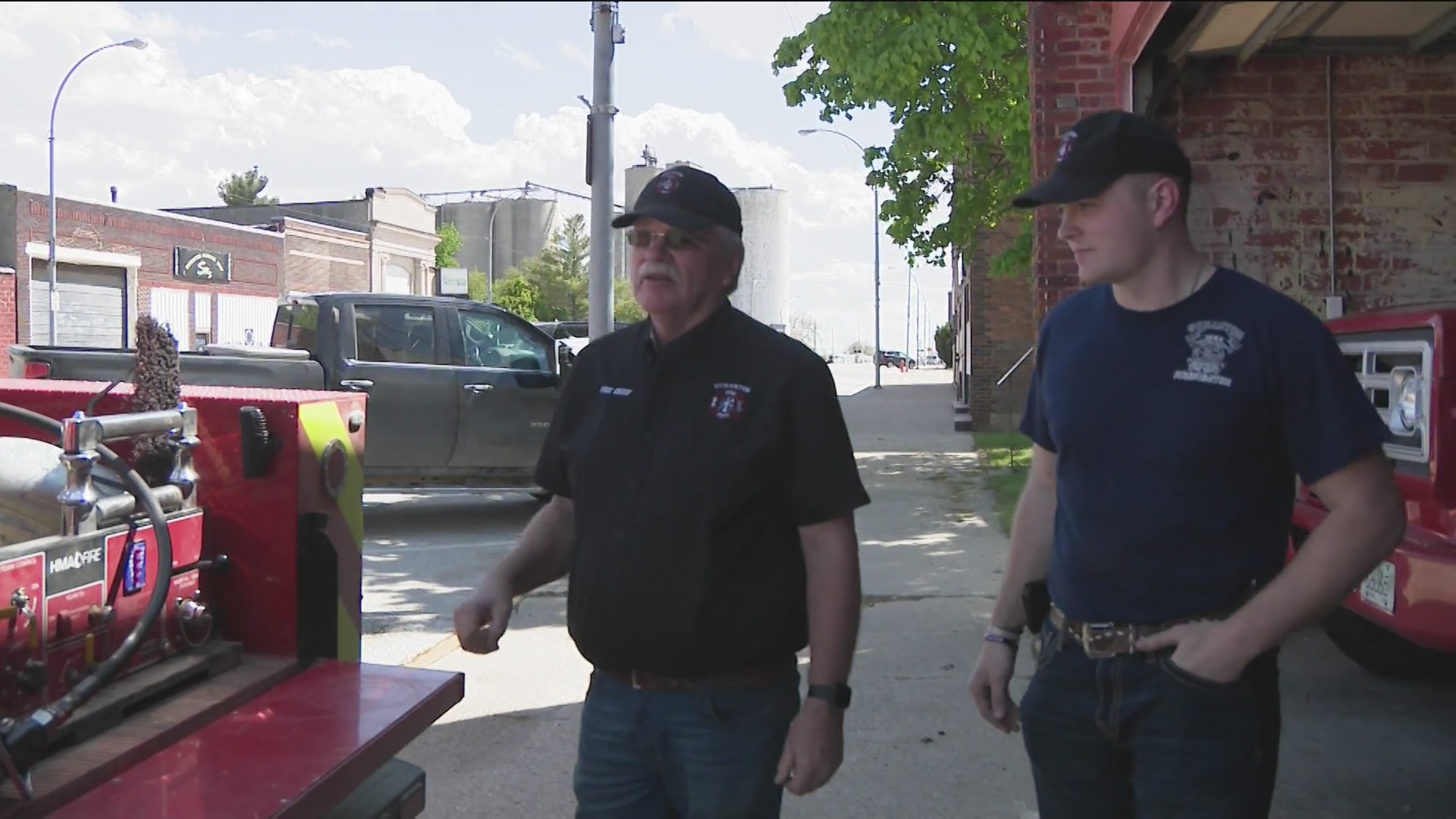 Retiring Scranton fire chief passes torch to son