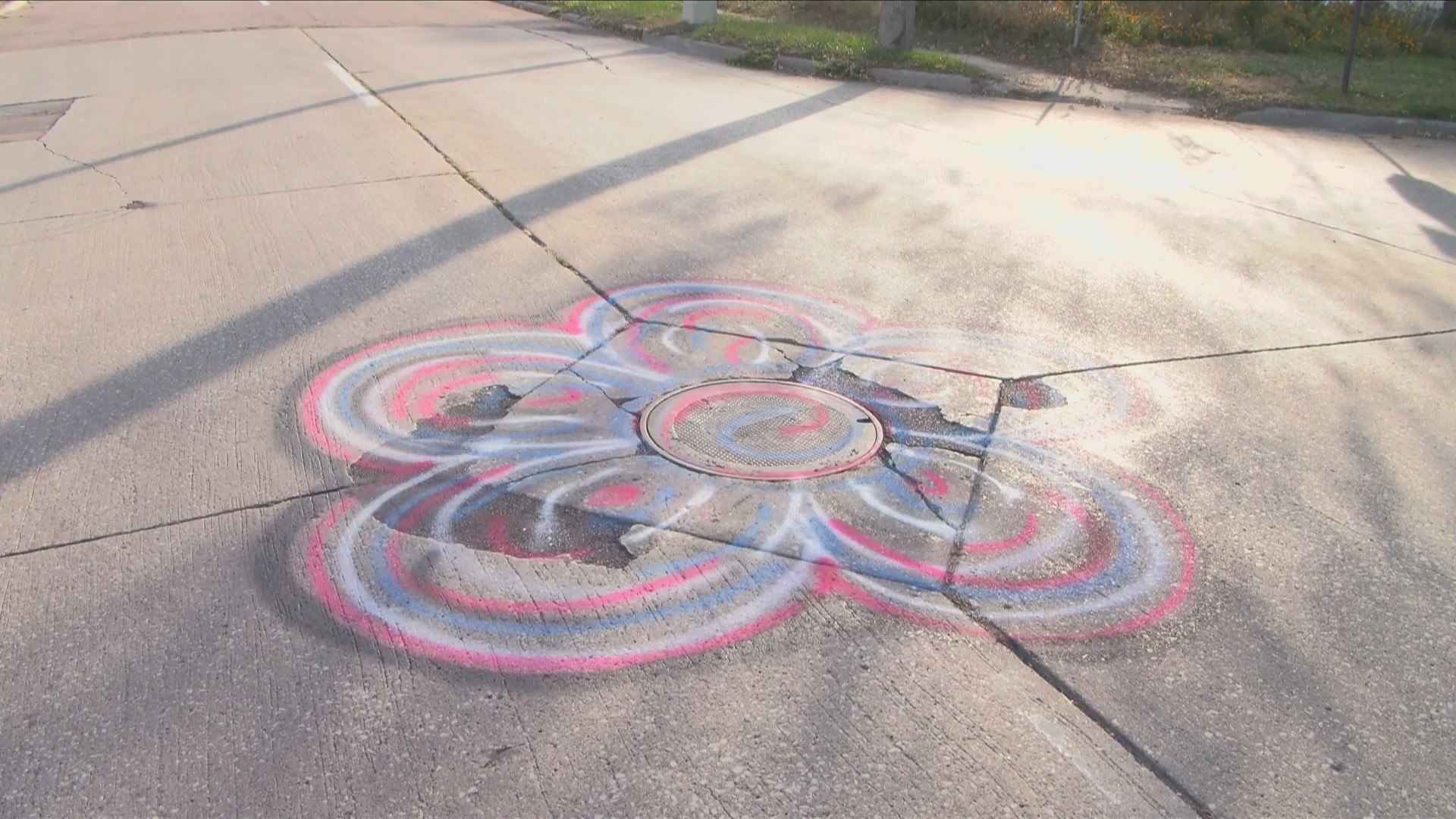 Sioux City manhole painter found not guilty of crimes