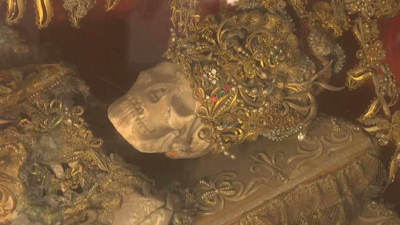 Decorated skeletons in Catholic churches in Bavaria take visitors by ...