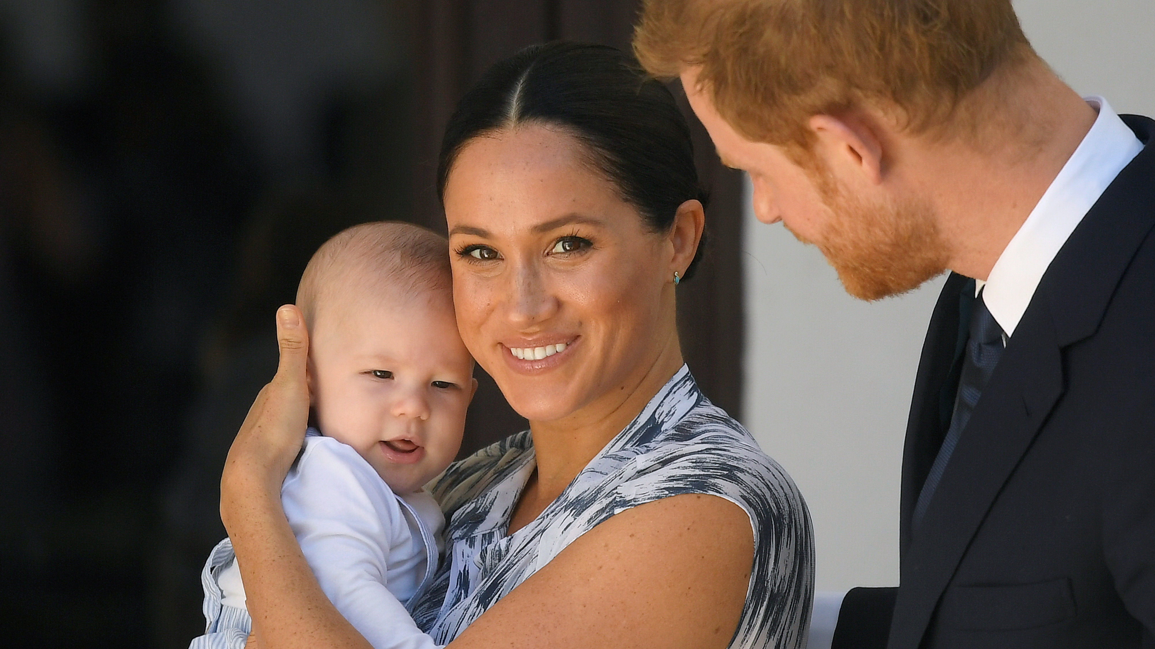 Meghan Markle comparte una foto inédita del príncipe Archie de bebé en ...