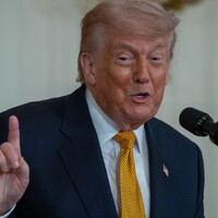 La Corte Usa boccia i nuovi dazi al 10% di Trump: "Illegali"