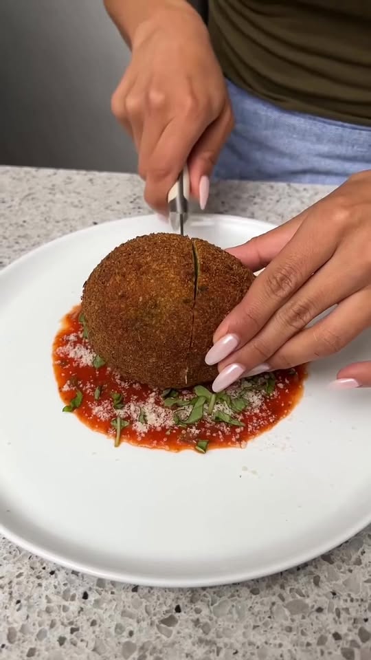 Now I’m only making avocados like this easy breakfast idea