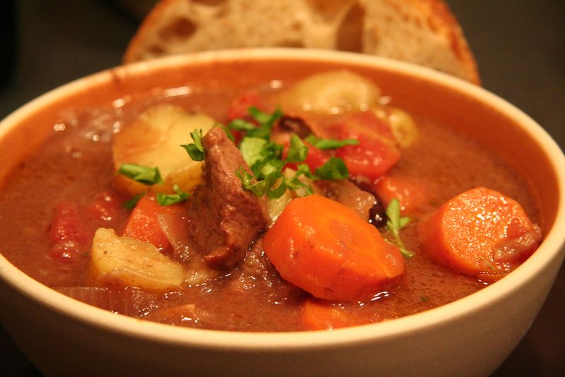 20 comfort foods that still define American cooking across generations