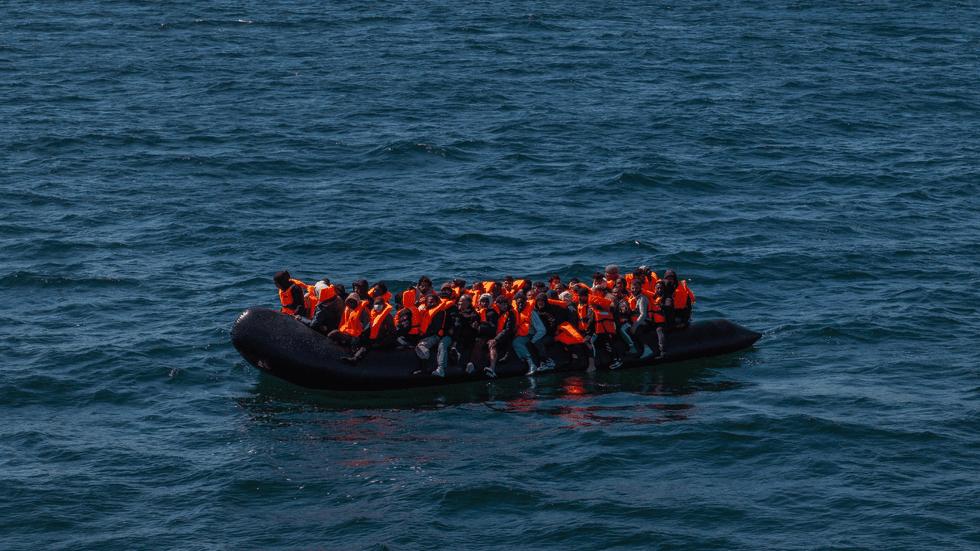 More than 200,000 illegal migrants cross English Channel since 2018 in ...