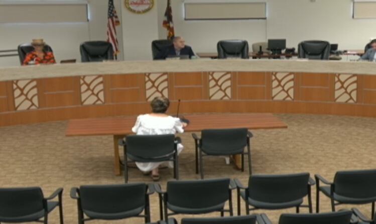 Testifier’s outburst interrupts Hawaii County Council meeting