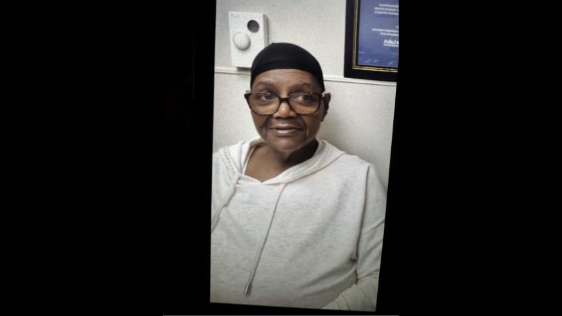 Kansas City police ask for help locating missing woman