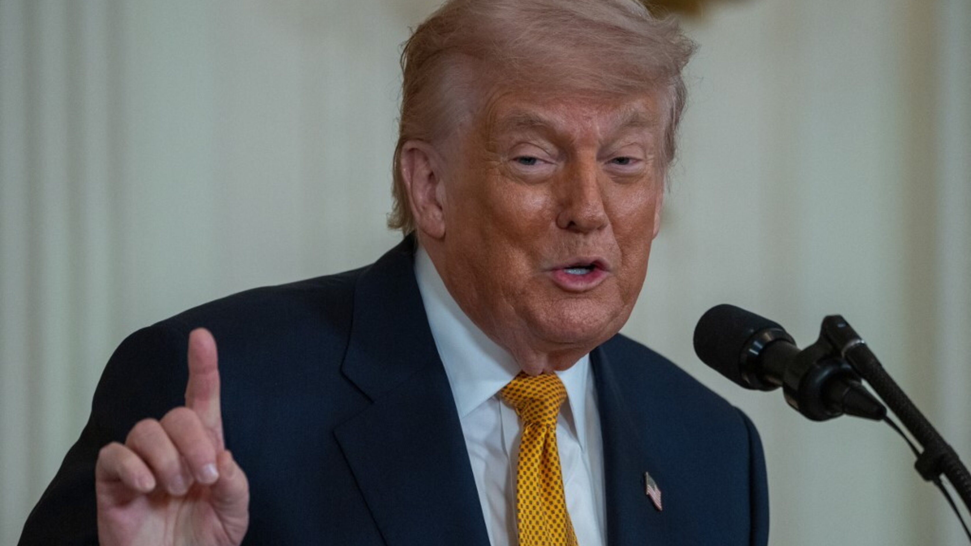La Corte Usa boccia i nuovi dazi al 10% di Trump: "Illegali"