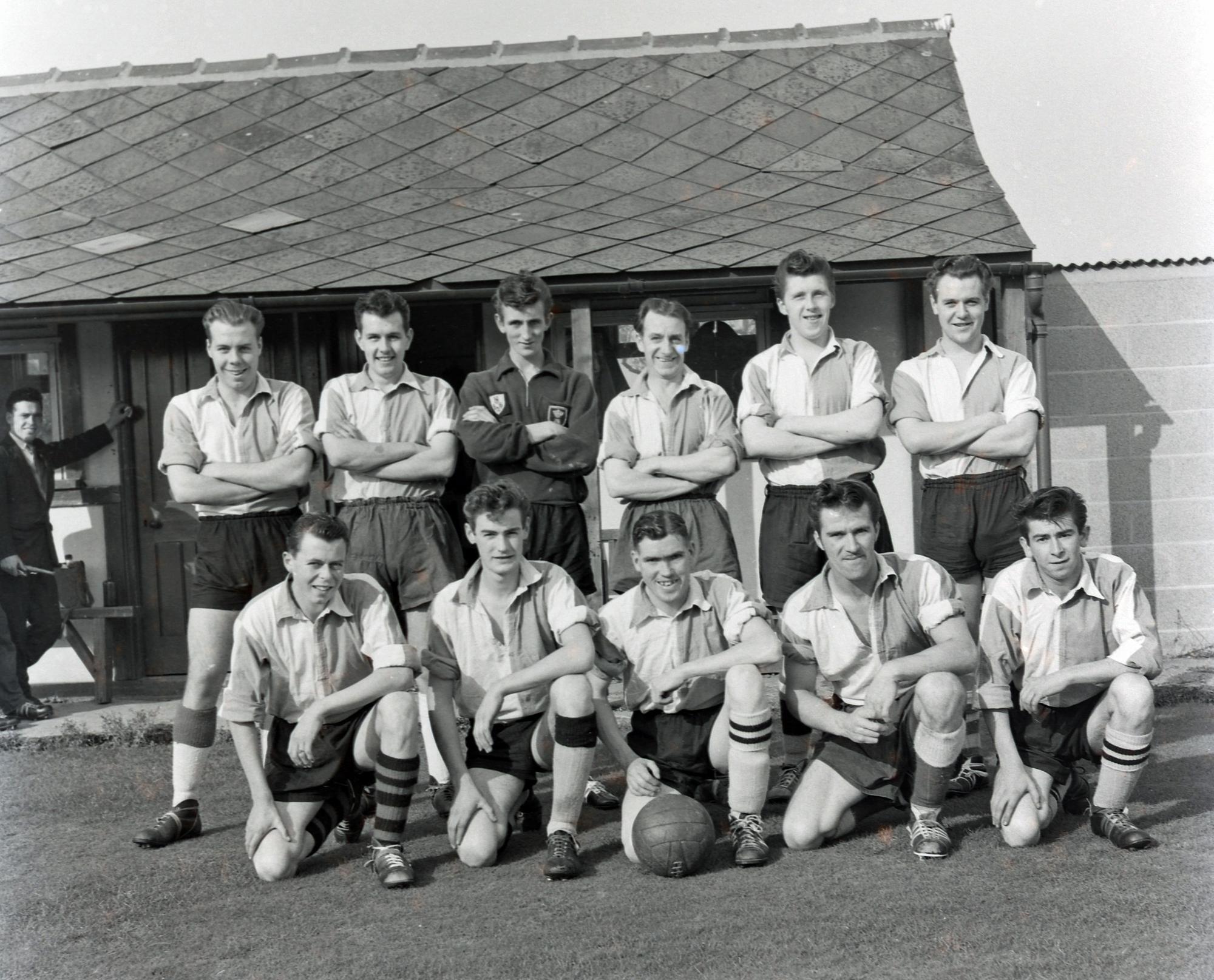 Travel back to the sixties with these great black and white Derbyshire ...