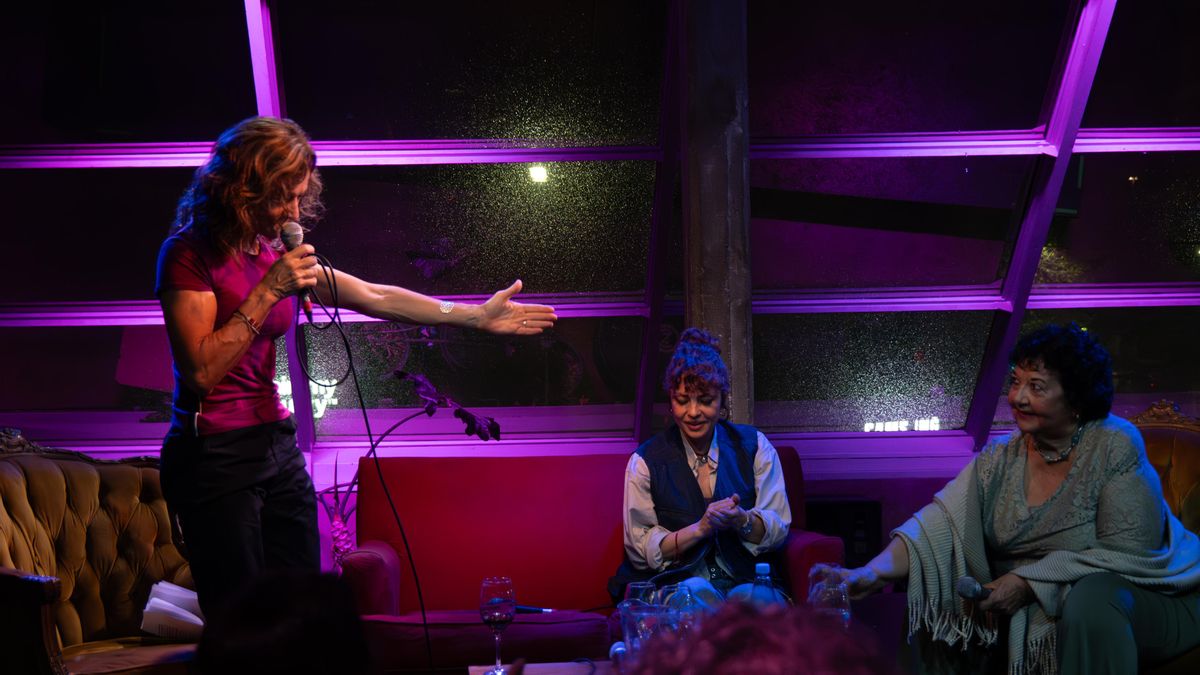 Dolores Fonzi y Dora Barrancos en el segundo episodio de 