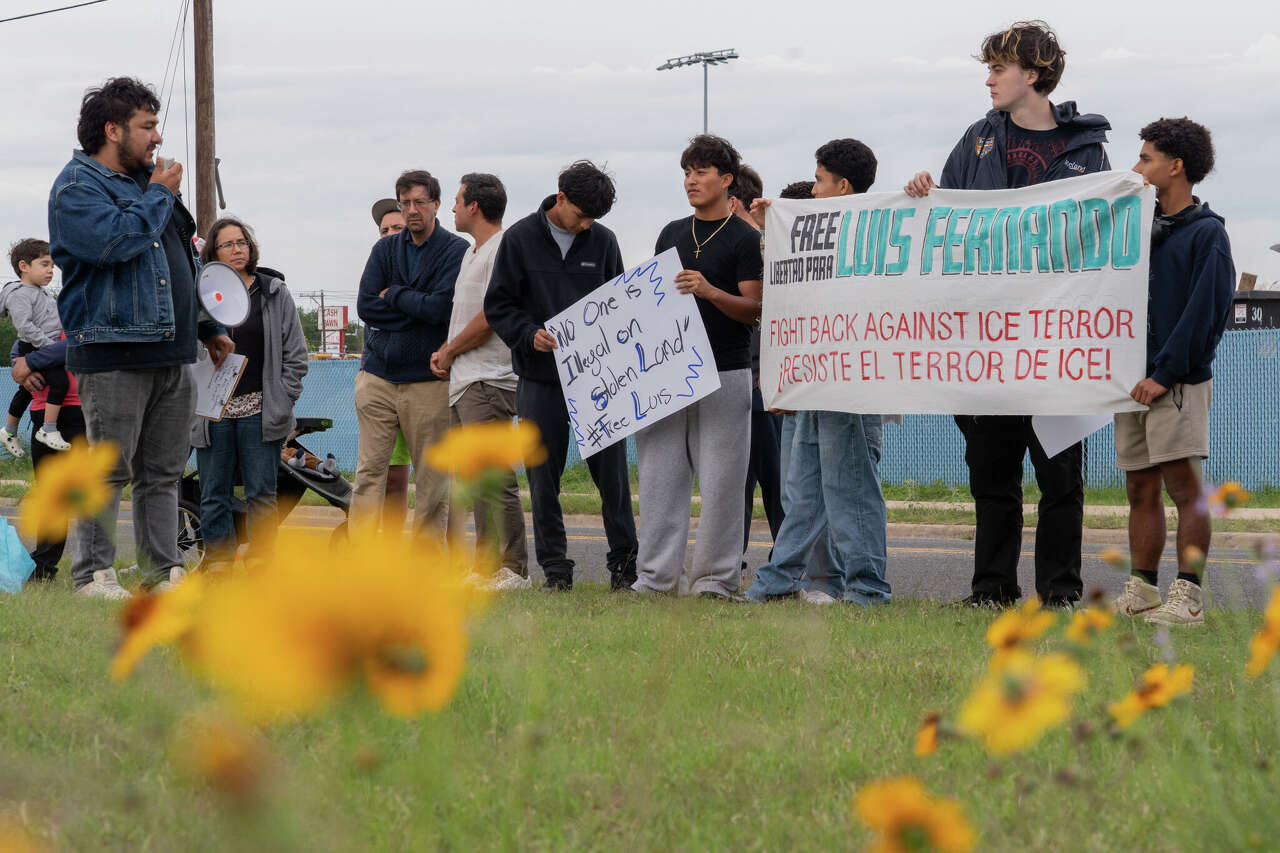Austin high school senior detained by ICE after traffic stop rattles ...